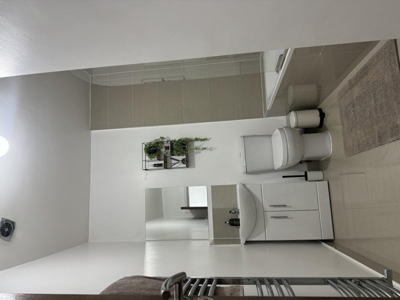 Flat Essex Road in Greater London