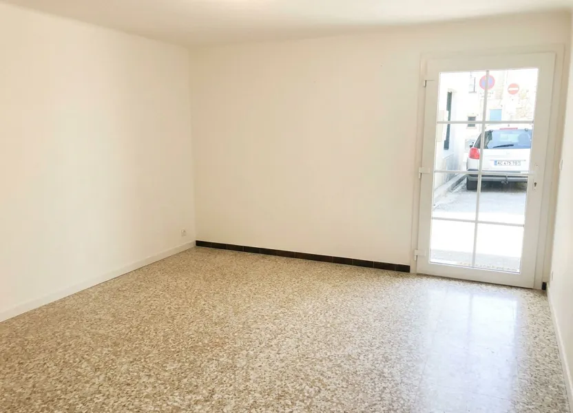 Flat Rue des Aires in Saint-Gervasy