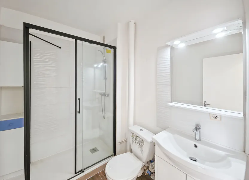 Room Quai Saint-Laurent in Orléans