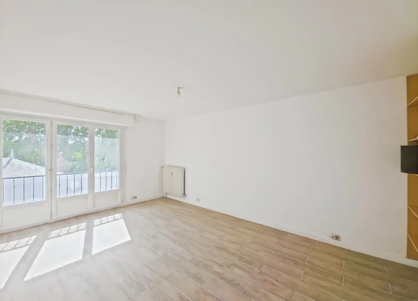 Room Quai Saint-Laurent in Orléans