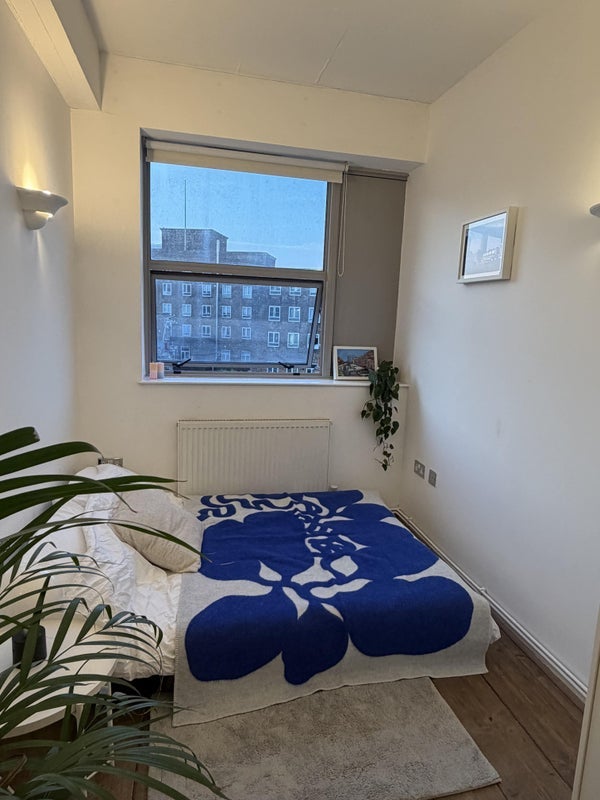 Room Tudor Road in Greater London