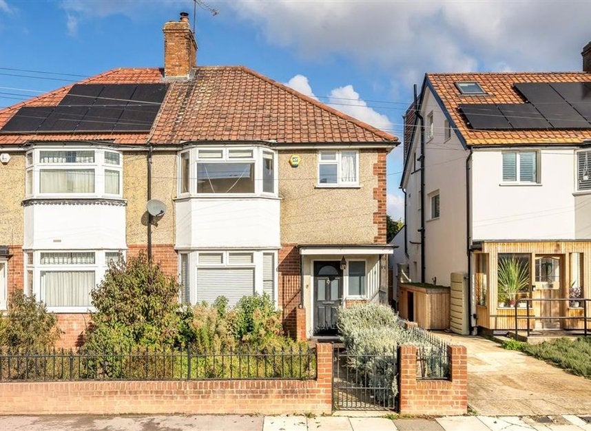 House Merriman Road in Greater London
