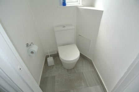 Room Ladywell Road in Greater London