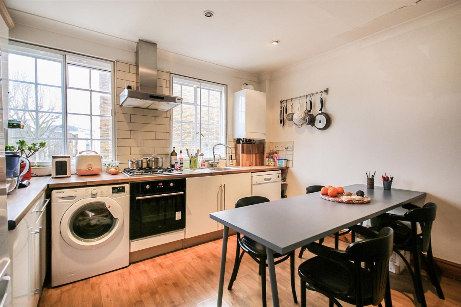 Flat Barnsbury Street in Greater London