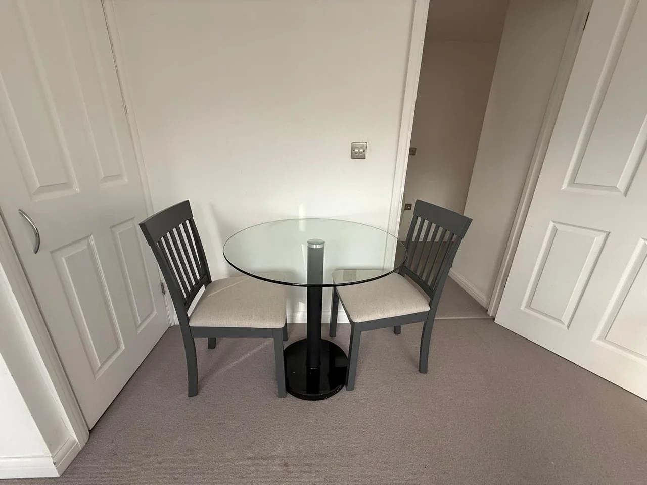 Flat Charter Quay in Greater London