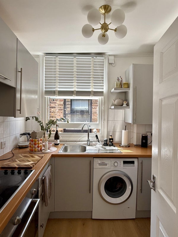 Flat Cambridge Gardens in Greater London