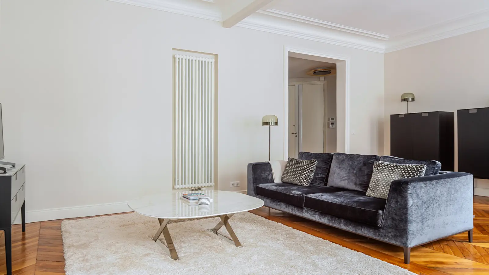 Flat Rue Thénard in Paris