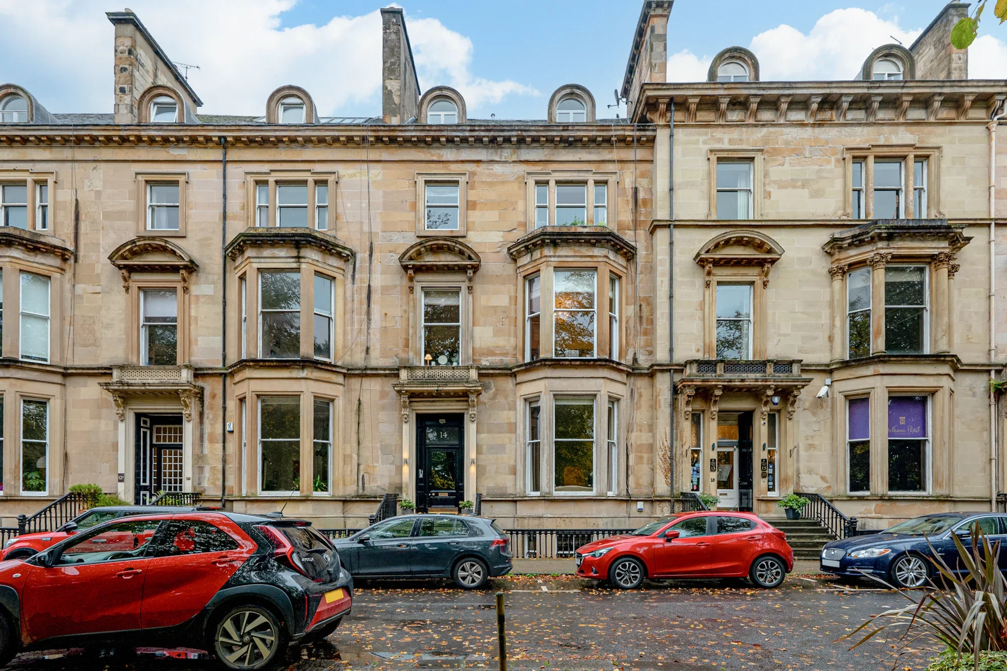 Flat Belhaven Terrace in Glasgow