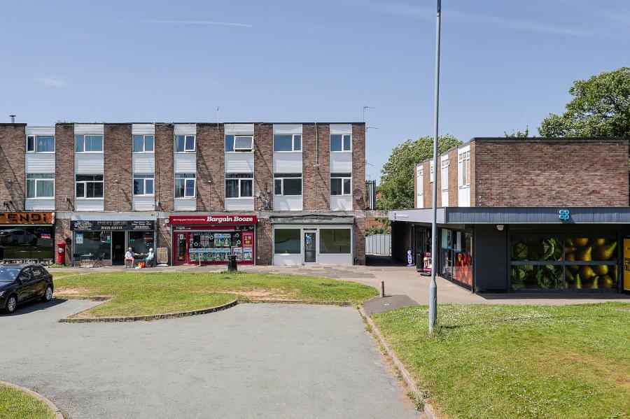 Flat Kennedy Avenue in Macclesfield