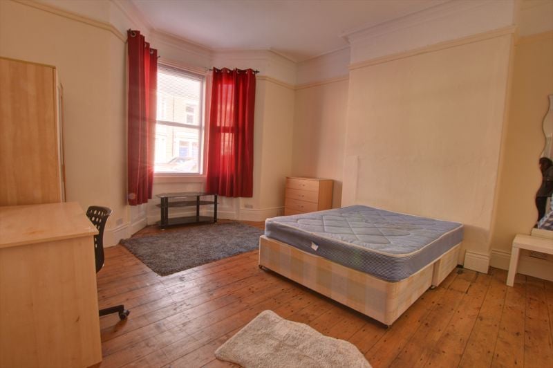 Flat Glenthorn Road in Newcastle upon Tyne
