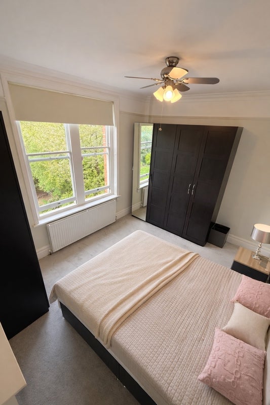 Room Randolph Avenue in City of Westminster
