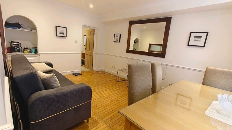 Room Avonmore Road in Greater London