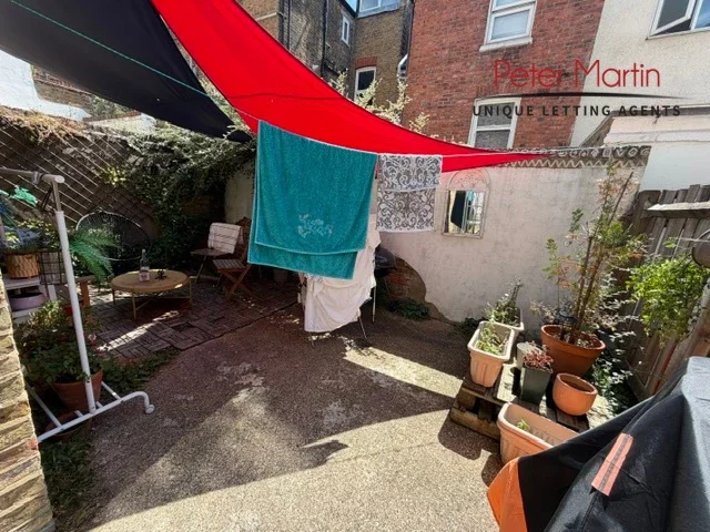 Flat Portsdown Mews in Greater London