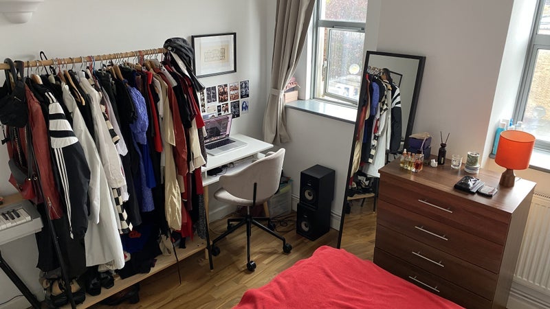 Room Stoke Newington Road in Greater London