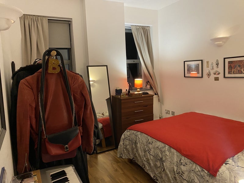 Room Stoke Newington Road in Greater London