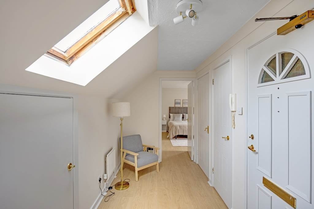 Flat Colchester Road in Greater London