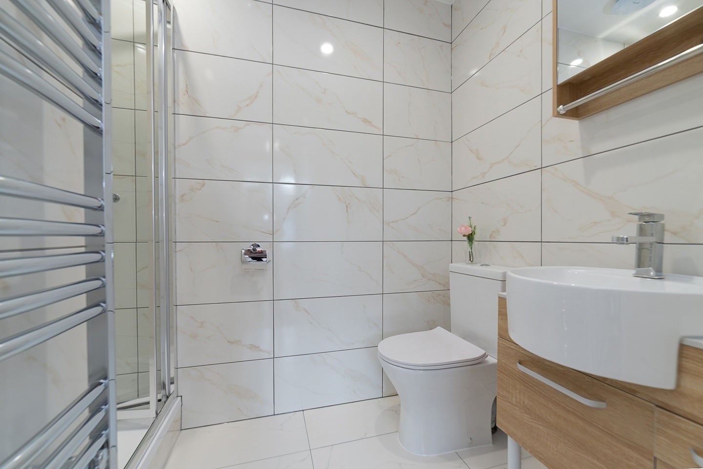 Room Hook Road in Epsom and Ewell