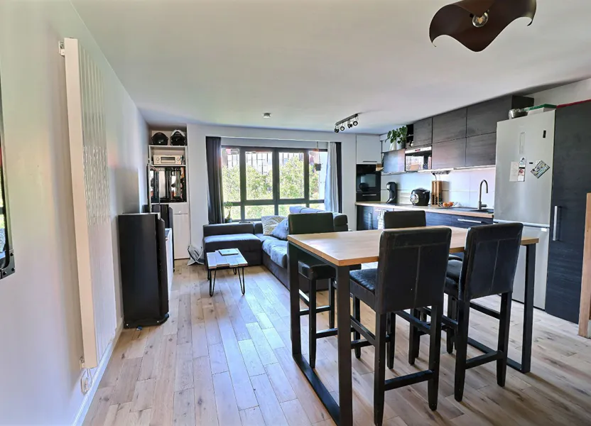 Appartement Piste - CD 94 à Maisons-Alfort