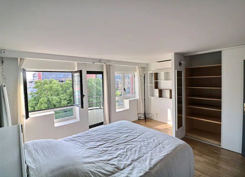 Appartement Piste - CD 94 à Maisons-Alfort