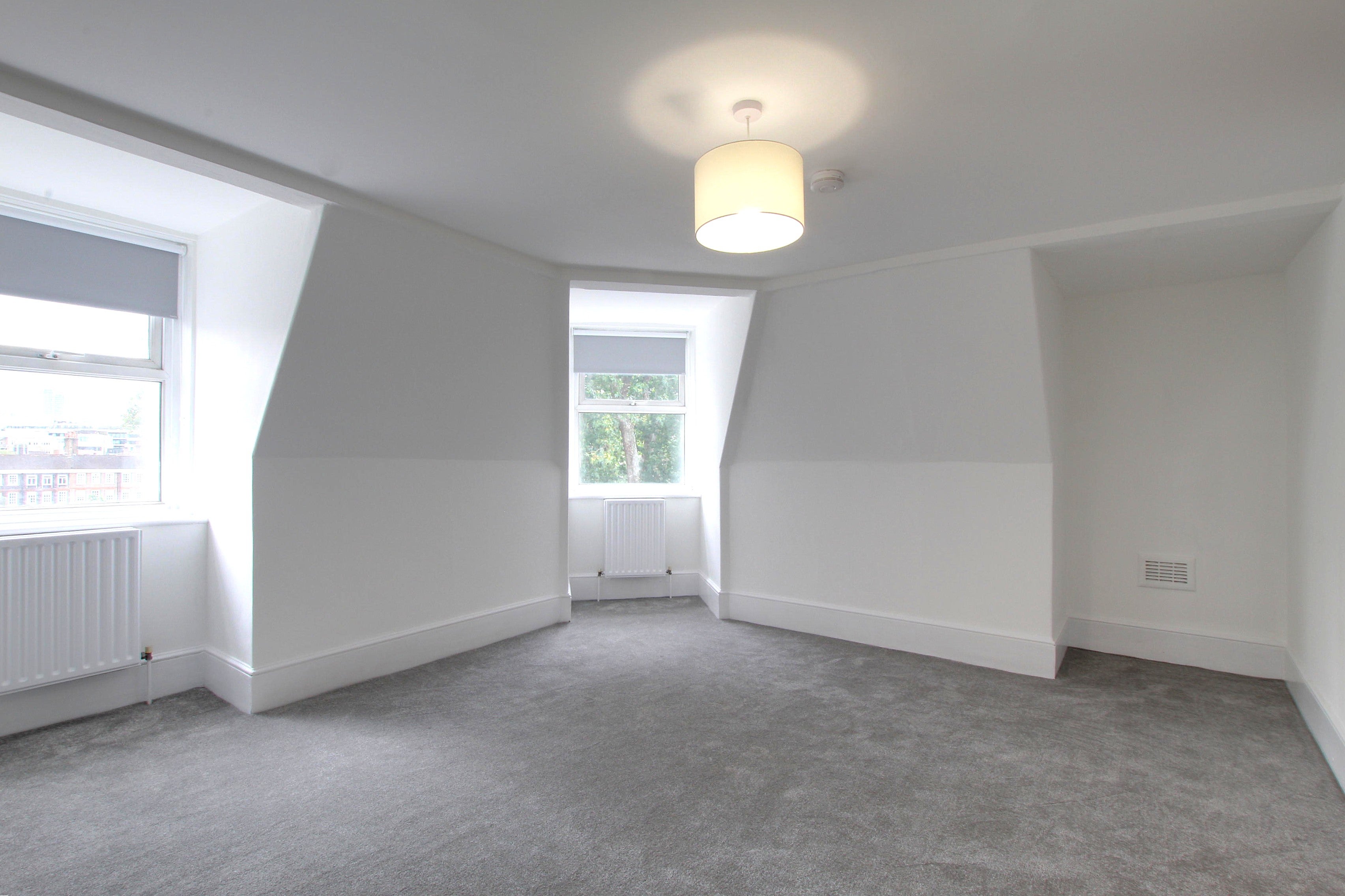 Flat Fortess Road in Greater London
