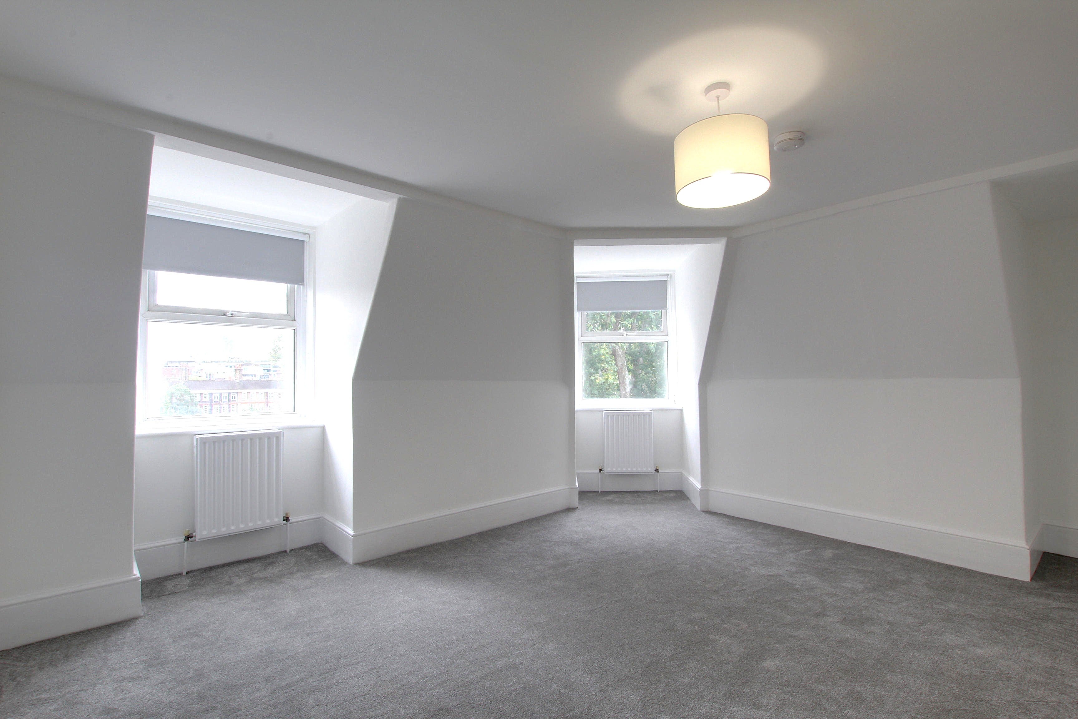 Flat Fortess Road in Greater London