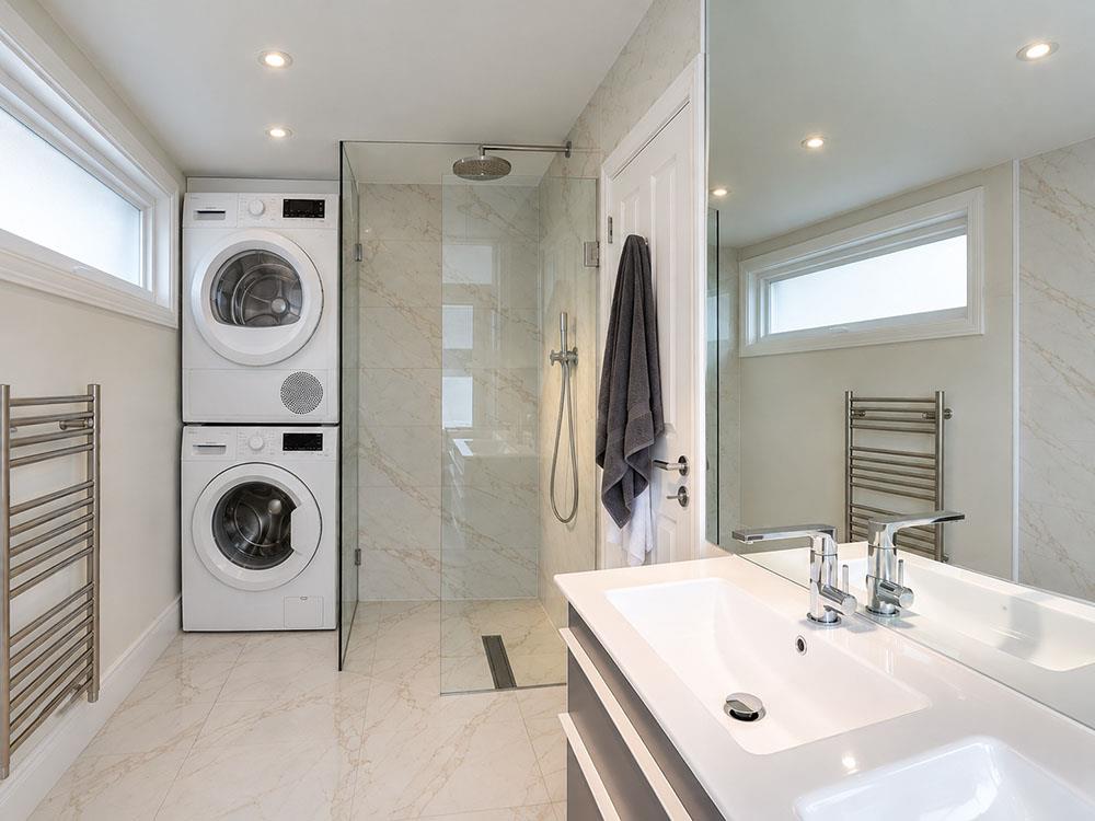 Flat Weedington Road in Greater London