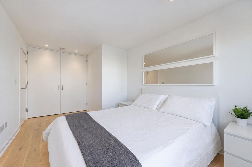 Flat Weedington Road in Greater London
