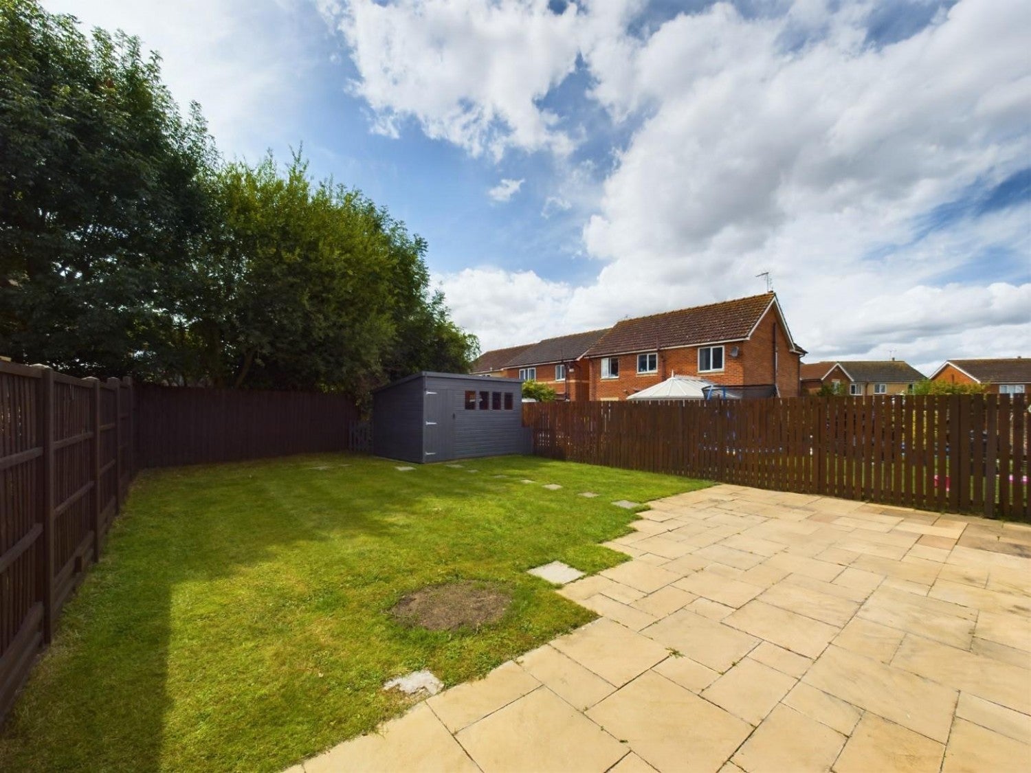 House Hobart Close in North Kesteven