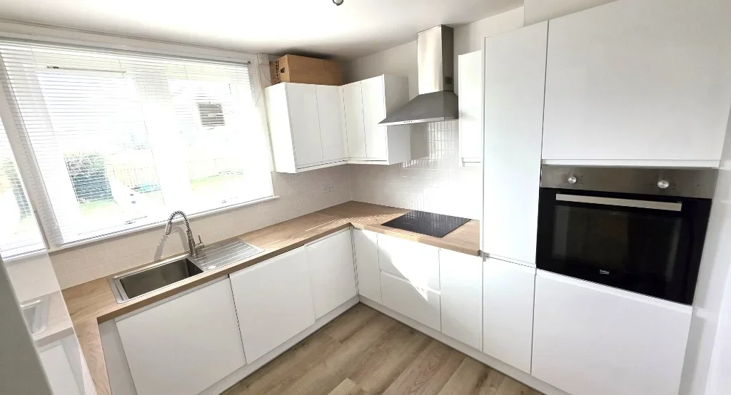 Flat Greenburn Drive in Aberdeen City