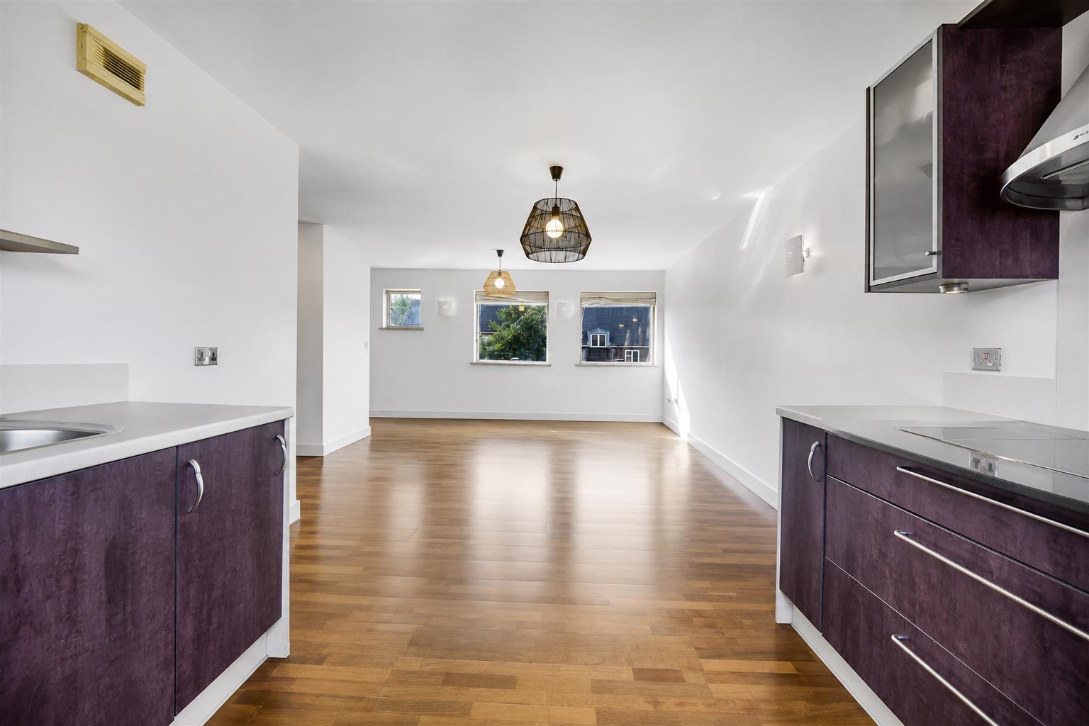 Flat Henke Court in Cardiff