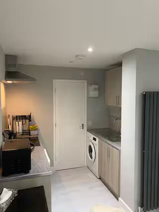 Room Elmgate Drive in Bournemouth