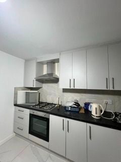 Flat Tachbrook Road in Greater London