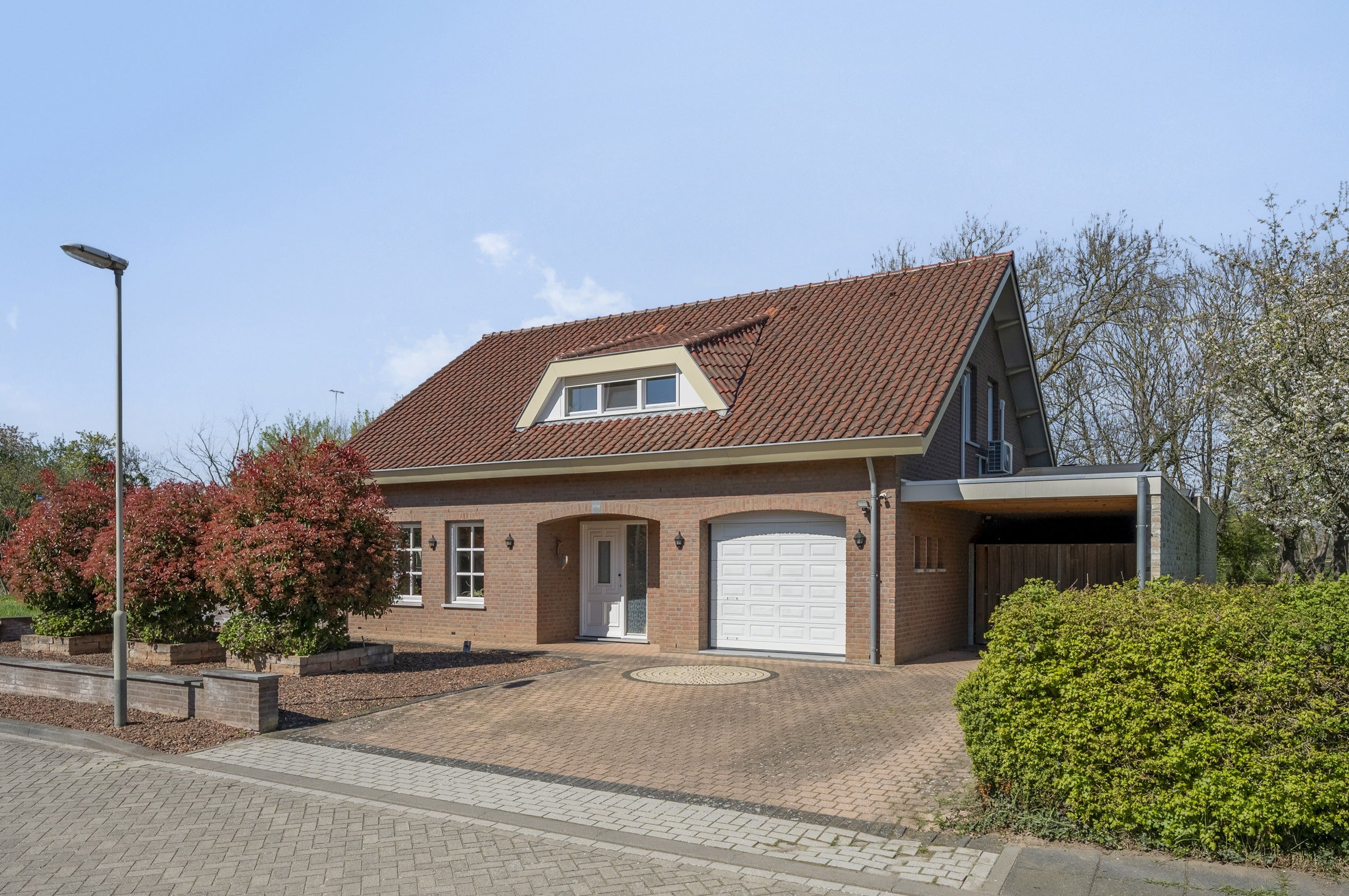 Huis Schuttersdreef 1 in Buchten