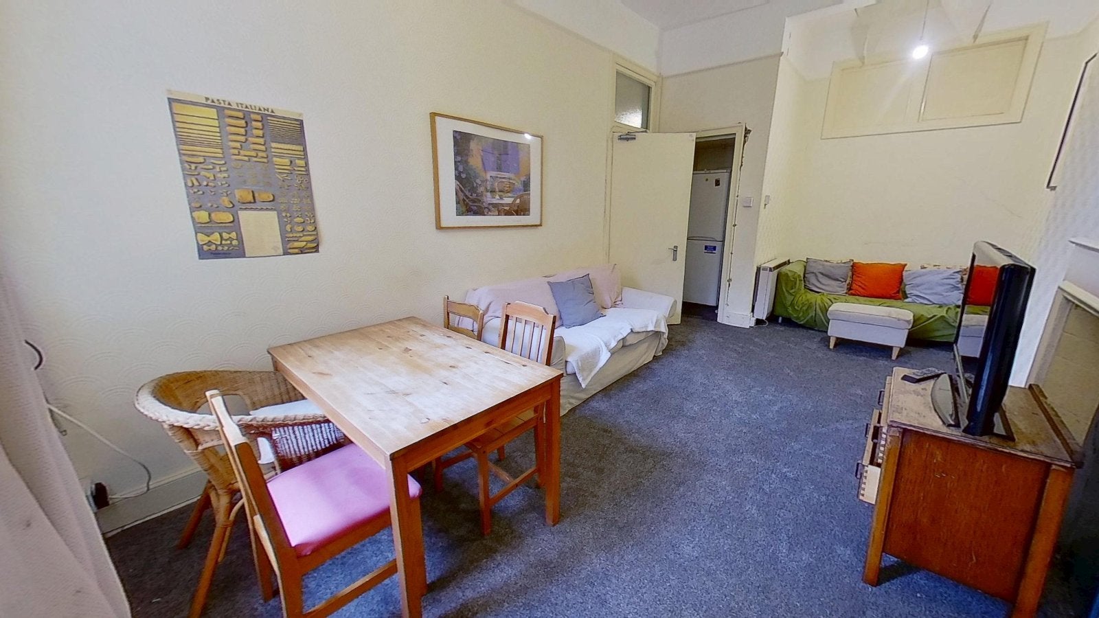 Flat Arden Street in City of Edinburgh