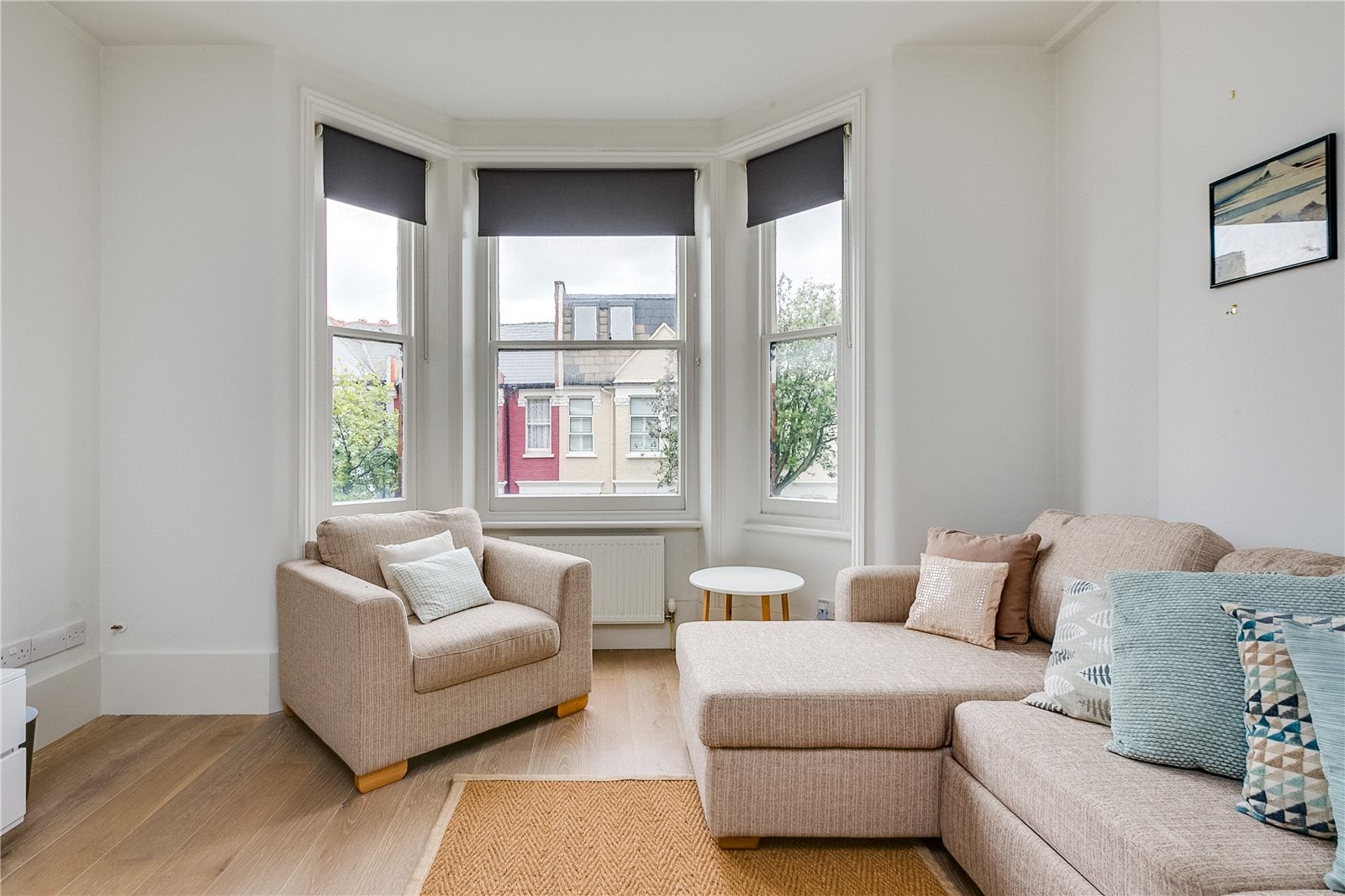 Flat Kingwood Road in Greater London