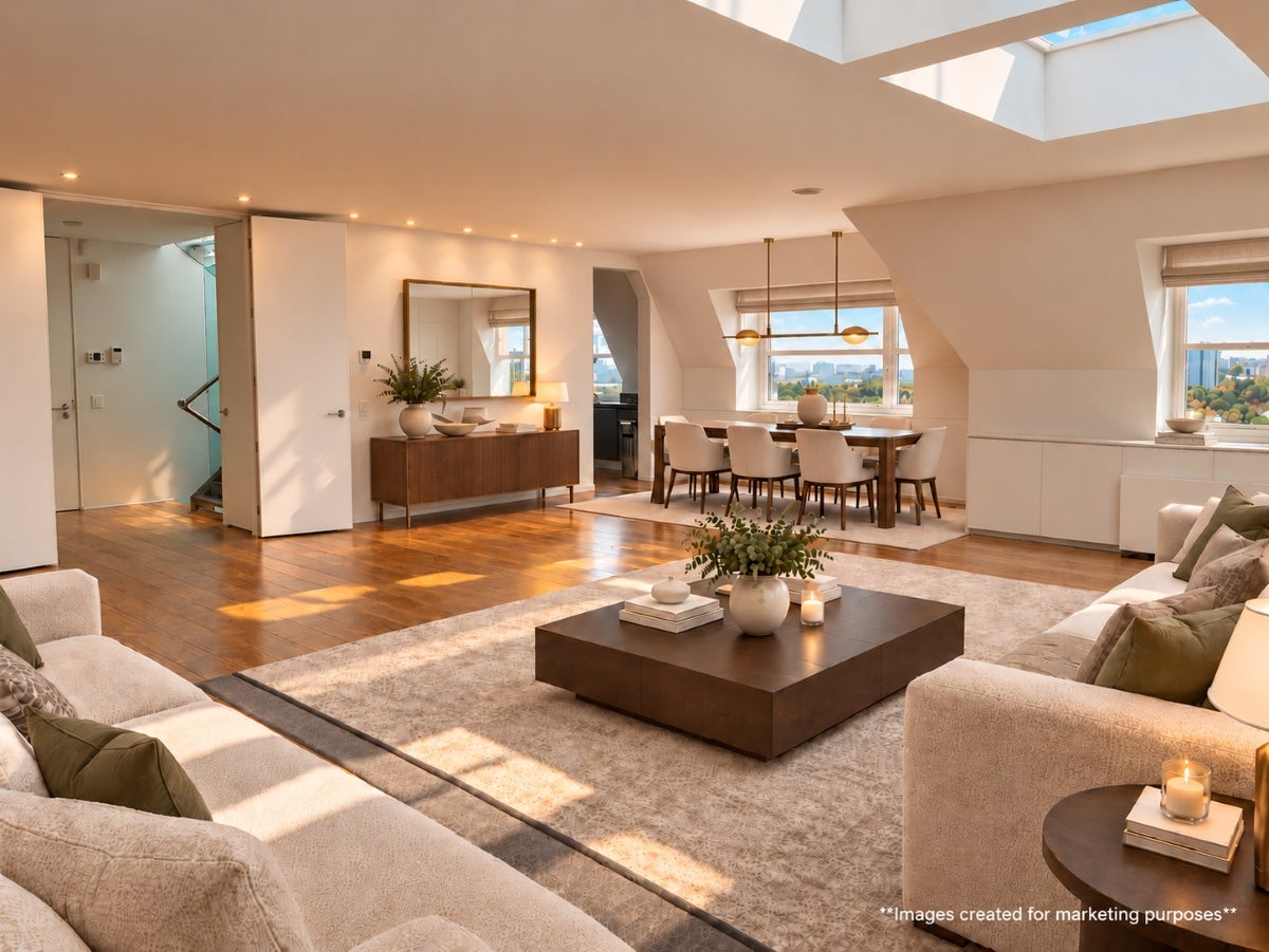 Flat Boydell Court in London