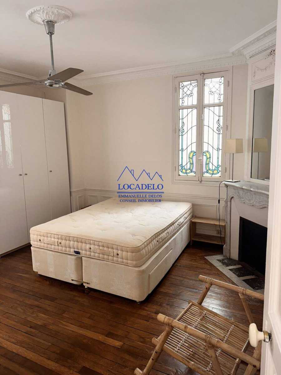 Appartement Rue des Tournelles à Paris