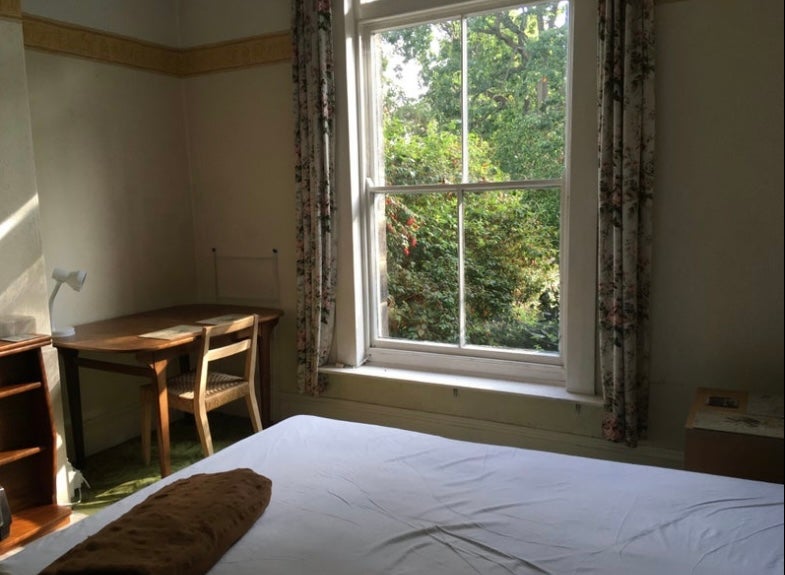 Room Moor Road in Leeds