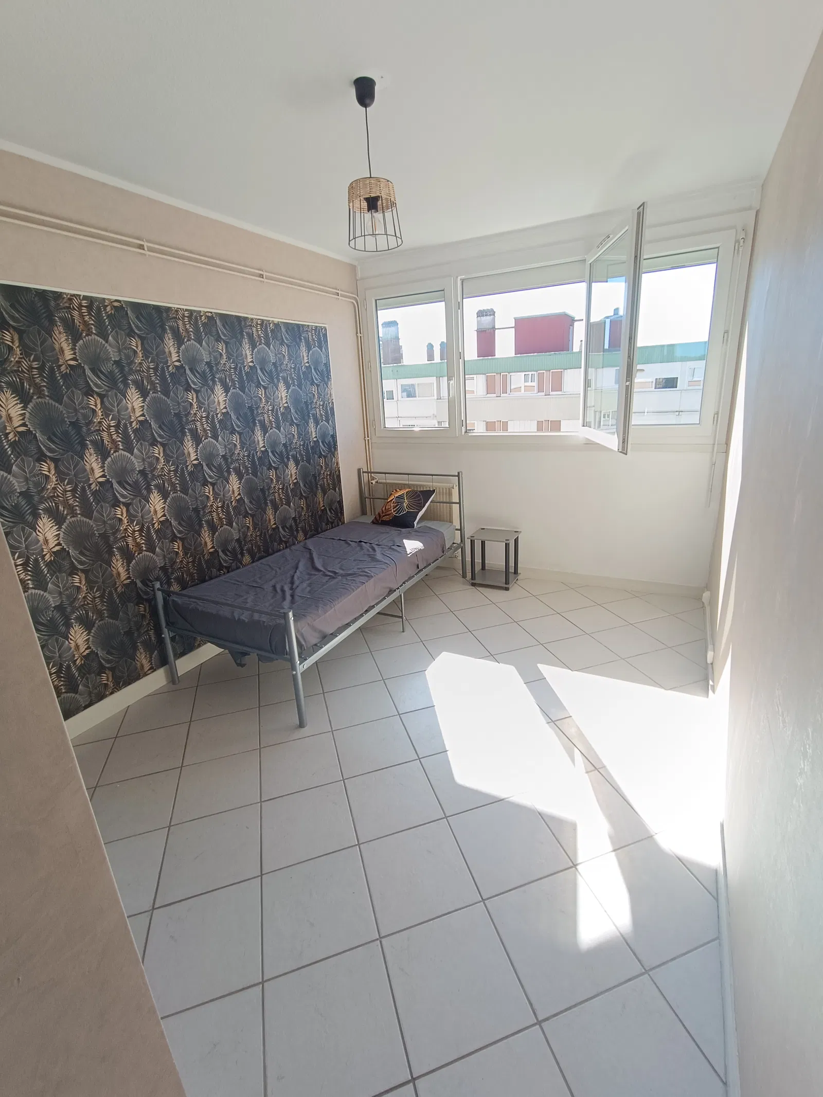 Chambre Rue Jean Rostand à Tarbes