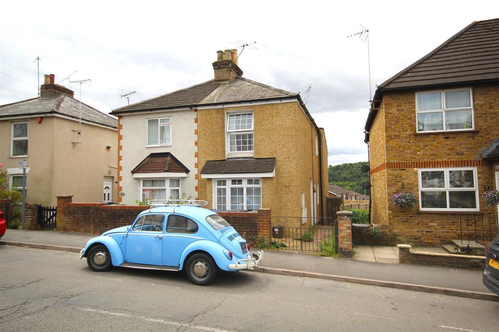 Flat Totteridge Road in High Wycombe