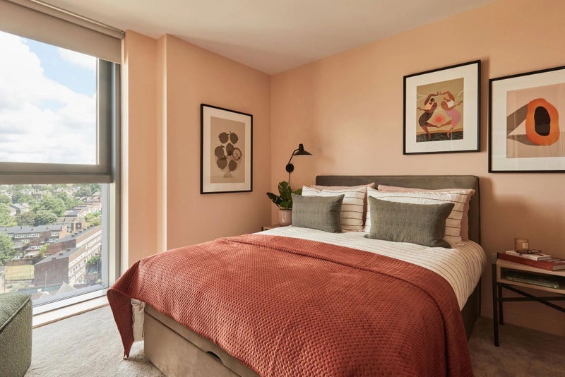 Room Conington Road in Greater London
