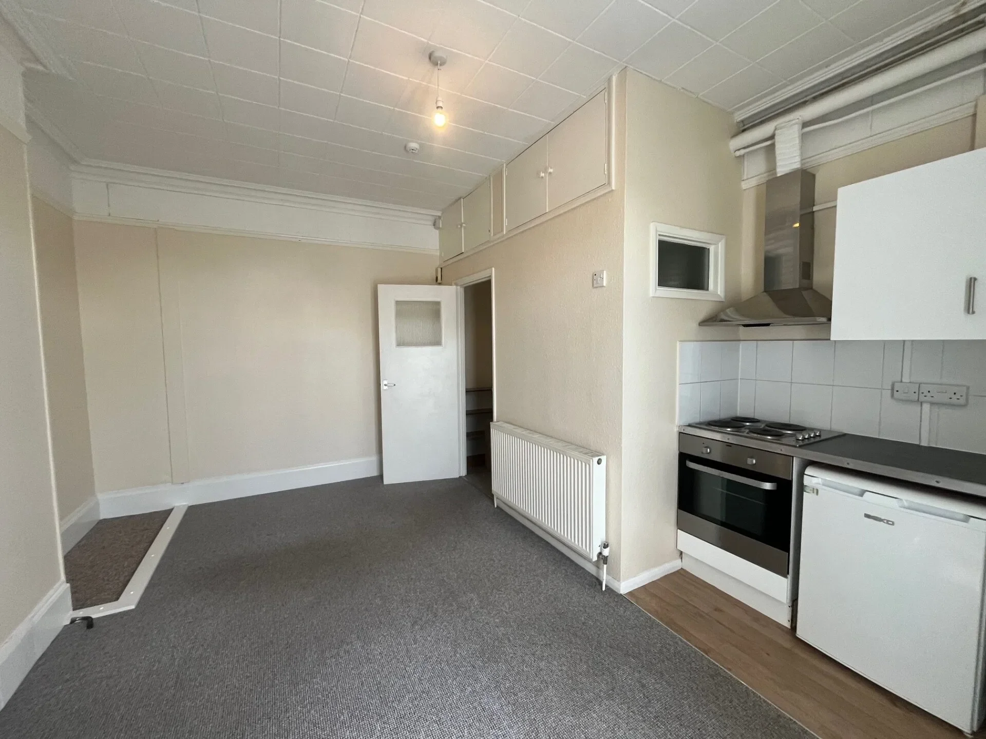 Flat Tonbridge Road in Maidstone