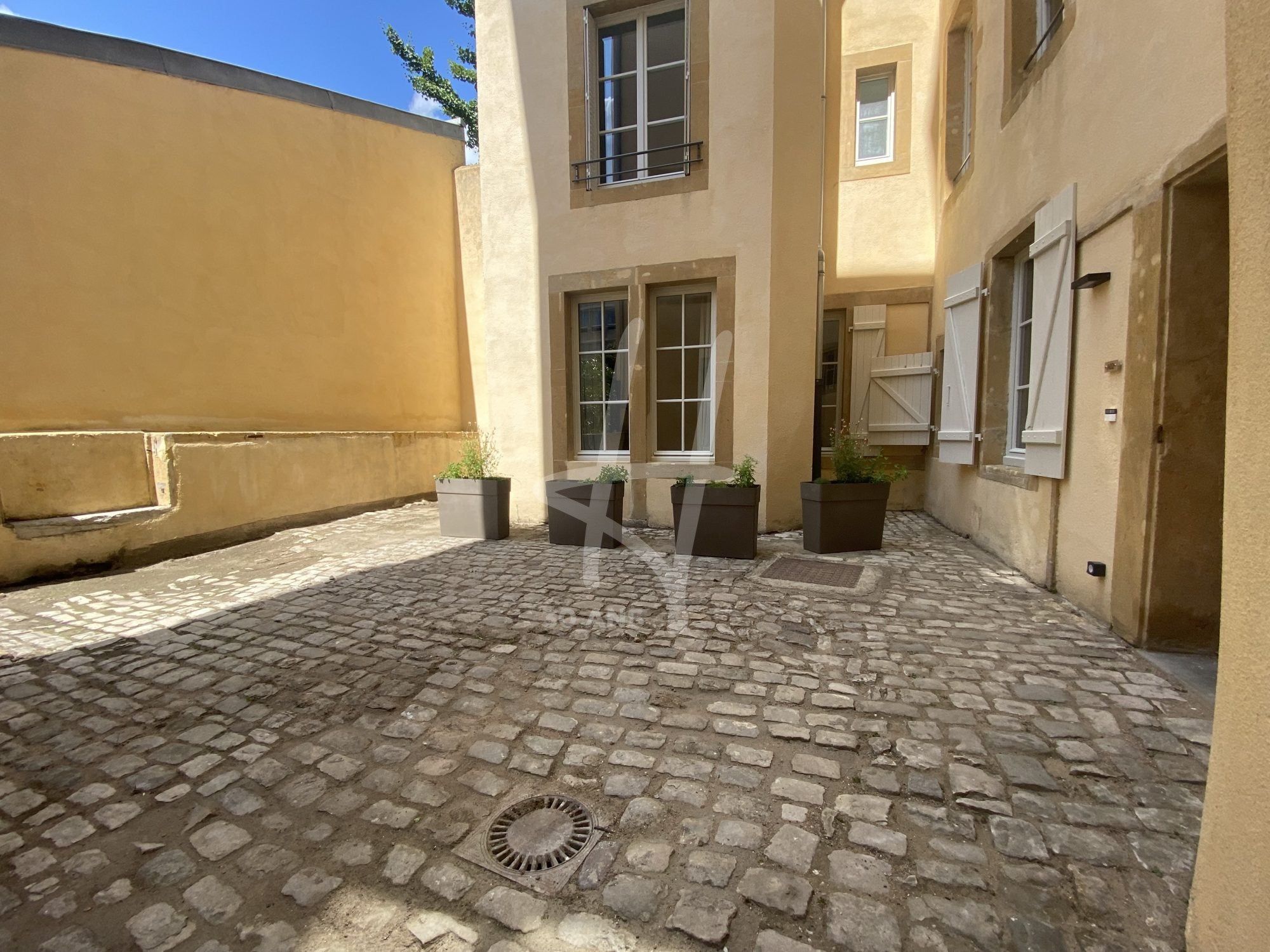 Flat Rue de la Glacière in Metz