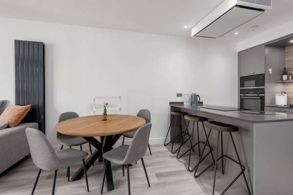Flat Shoemakers Close in City of Edinburgh