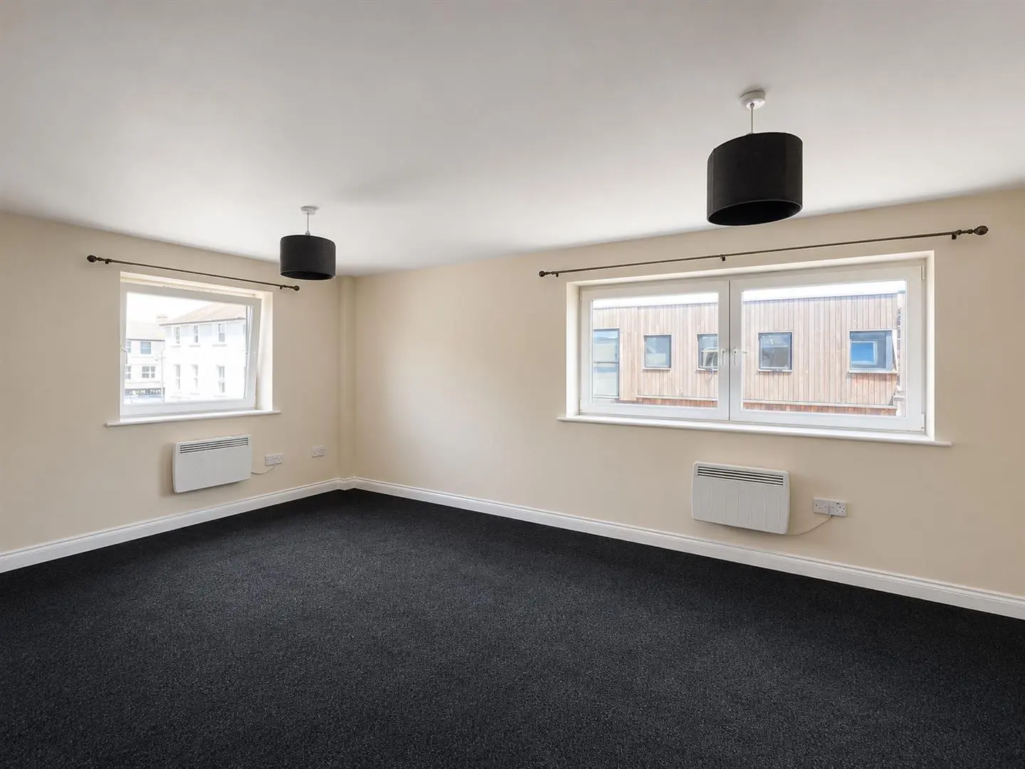 Flat Tufton Street in Ashford