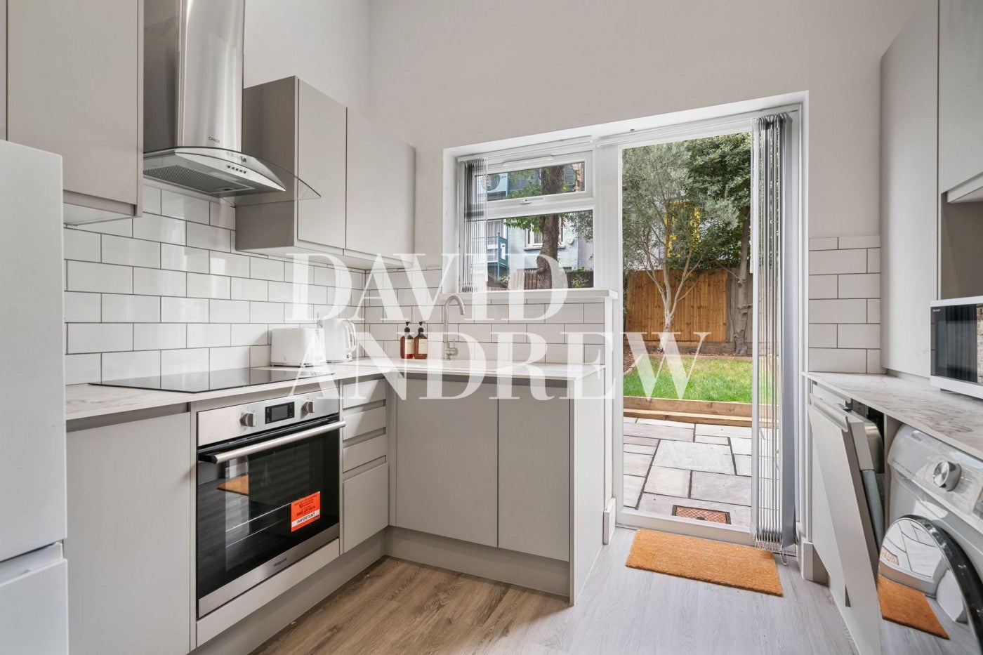 Flat Marlborough Road in Greater London