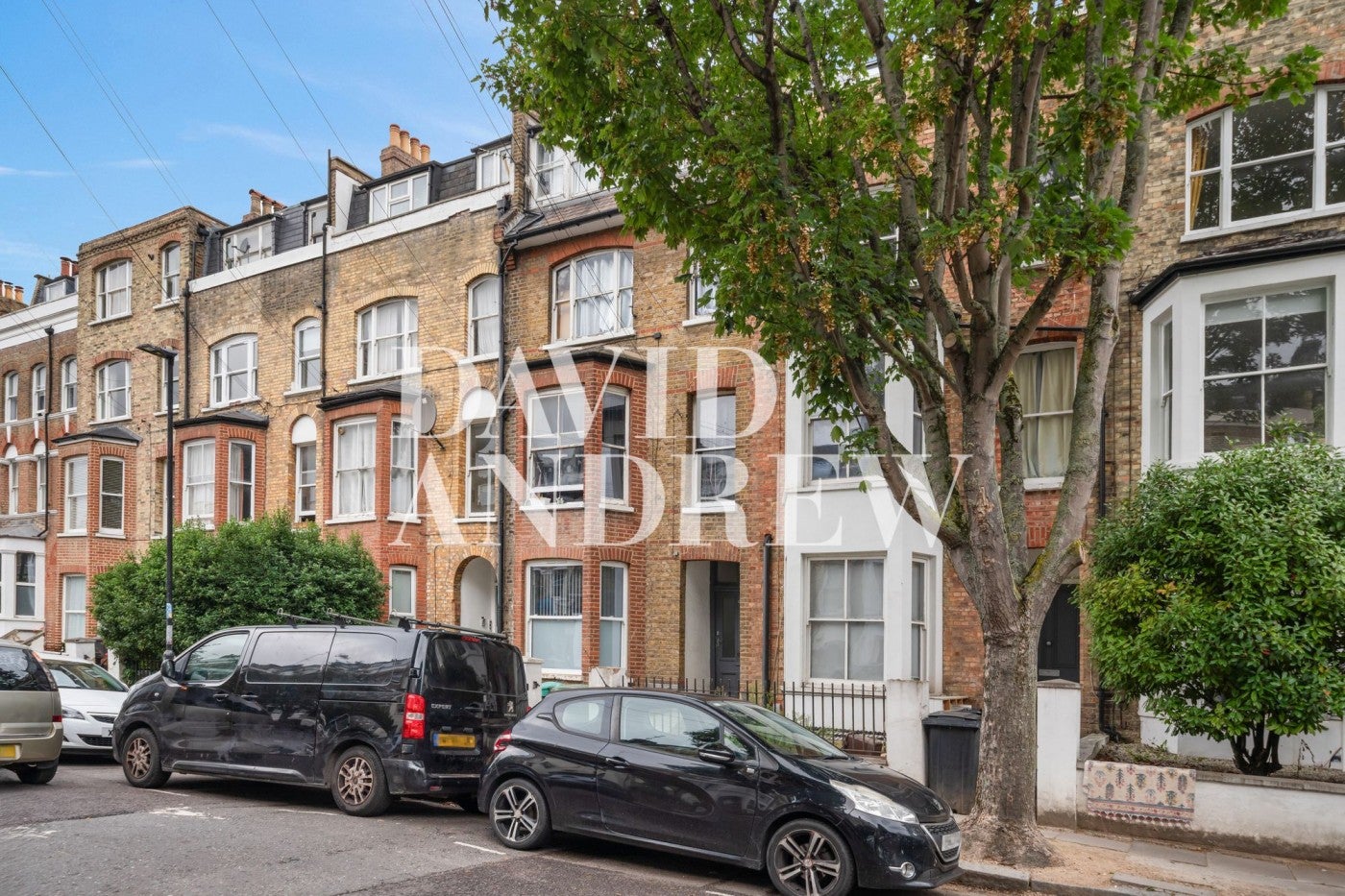 Flat Marlborough Road in Greater London