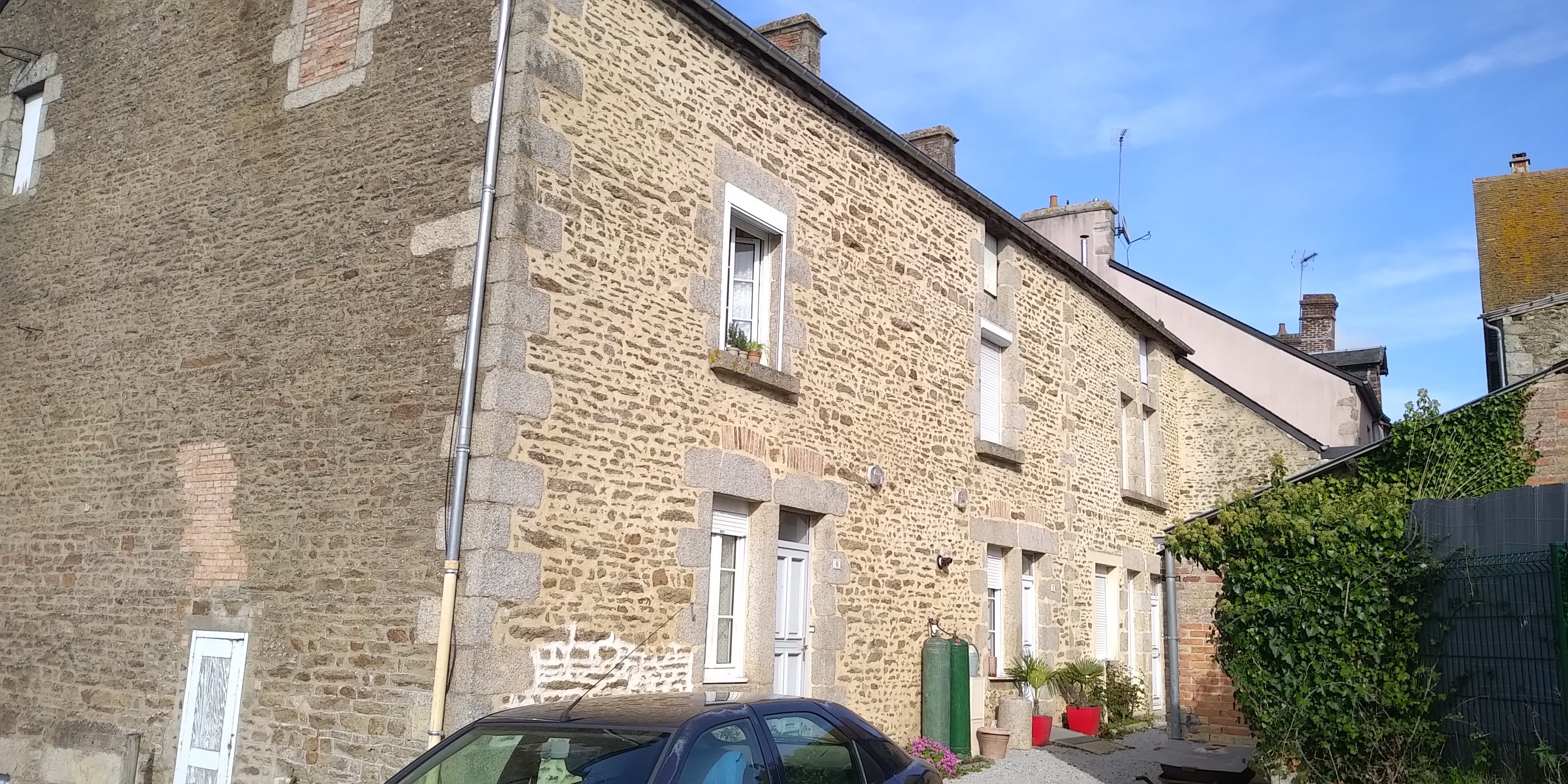 Flat Rue Abbé Aussant in Saint-Denis-sur-Sarthon