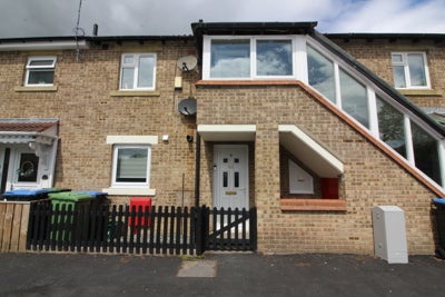 Flat Bluebell Close in Newton Aycliffe