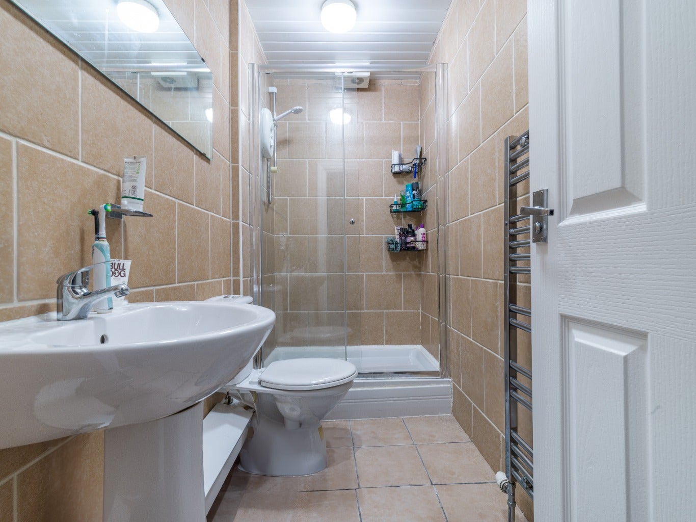 Flat Grosvenor Place in Newcastle upon Tyne